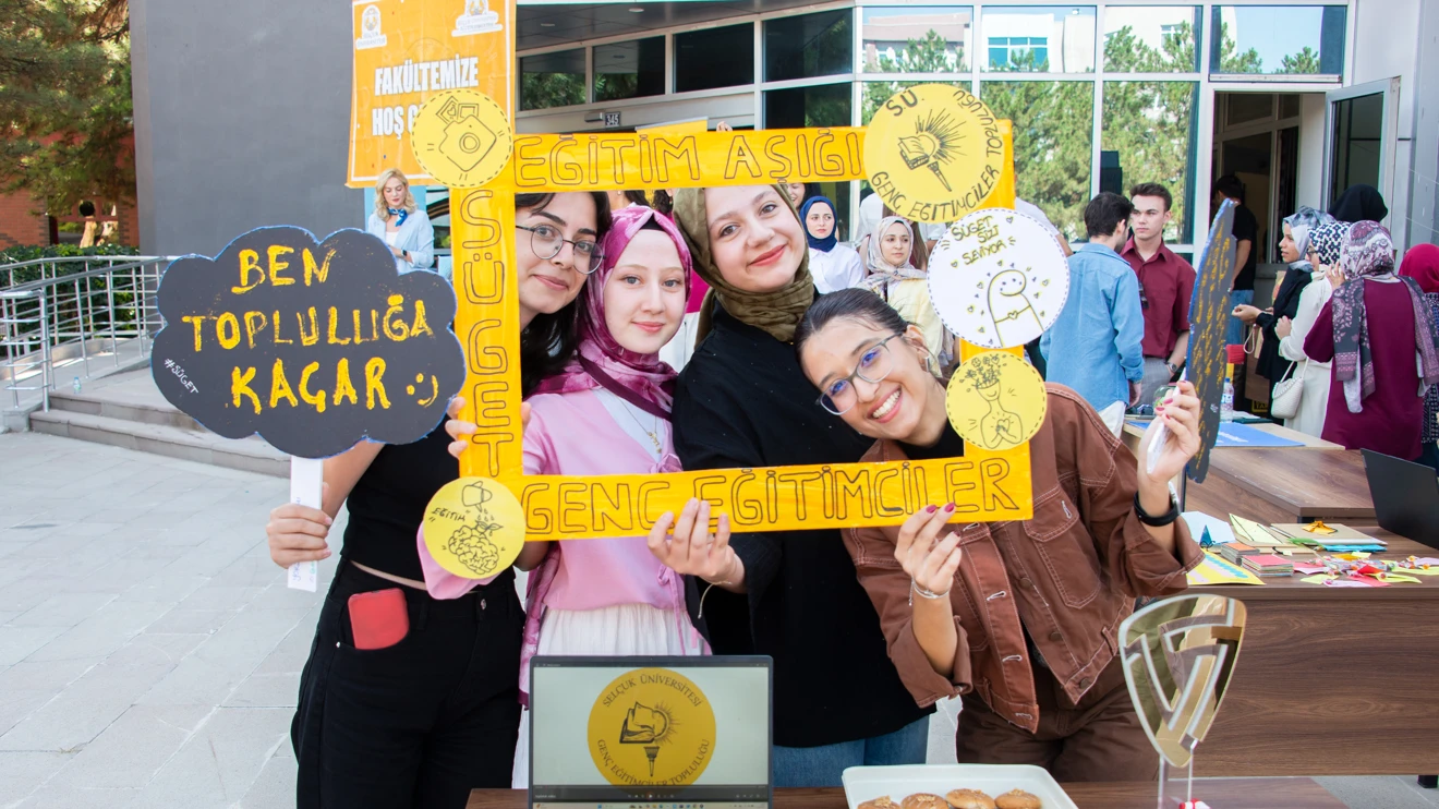 Eğitim Fakültesinde Hoş Geldiniz etkinliği başladı